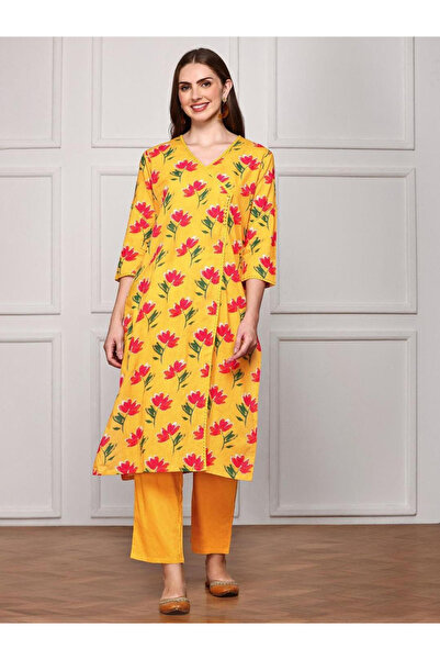 Ishin By Styli Mustard Floral Cotton Blend Kurta and Pant Set