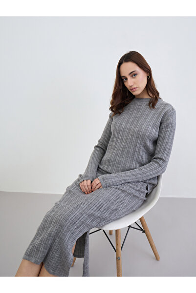 Styli Grey Ribbed Knit Sweater and Skirt Co-Ords
