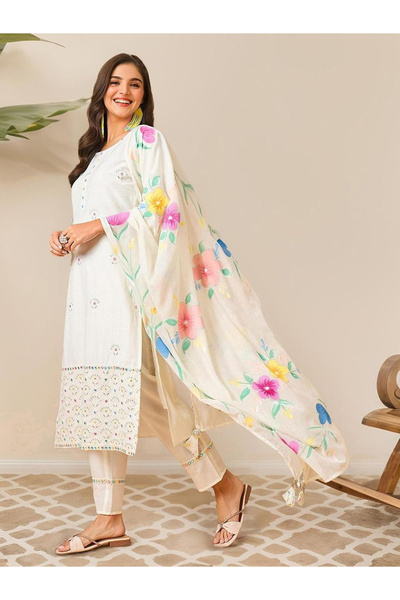 Ishin By Styli Off White Cotton Kurta with Pants and Dupatta Set