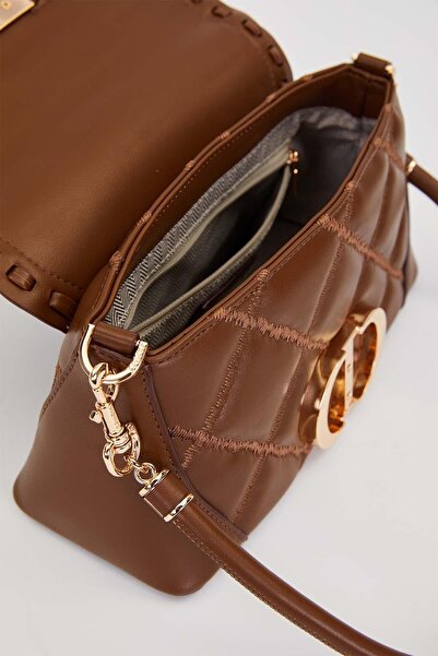 Levidor Quilted Embroidery and Chain Knit Detailed Double Strap Medium Size Women's Shoulder Bag Lv930583