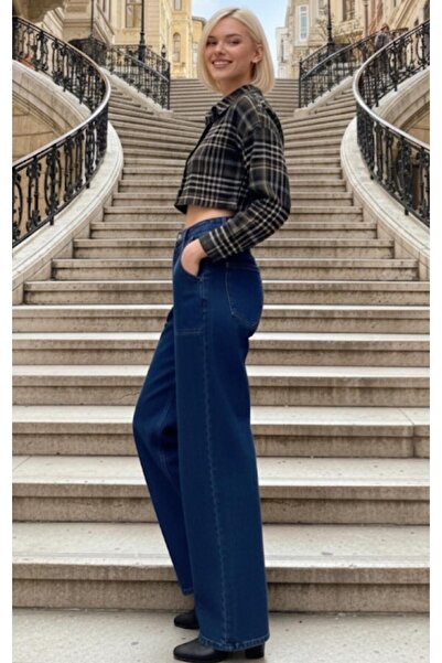 Cockatoo Women's New Season Lumberjack Plaid Pattern Crop Shirt Zaq