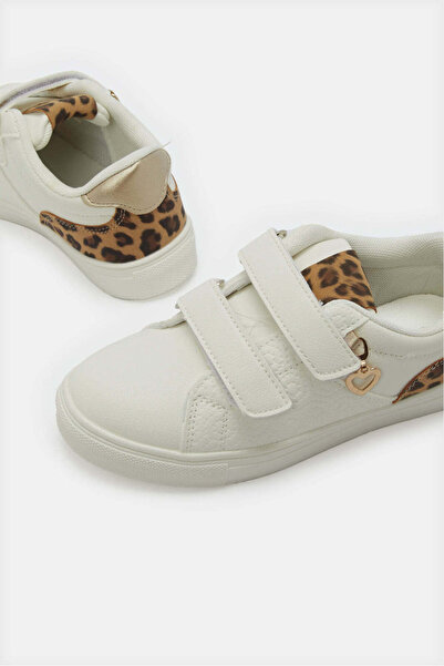 REDTAG Girls White Textured Sneakers