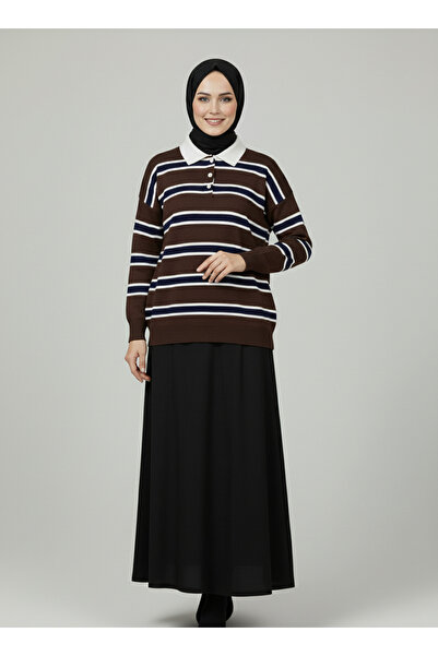 BENAHOLL سترة أليزا بياقة بولو مخططة بأزرار - كولور راوند5053 بني