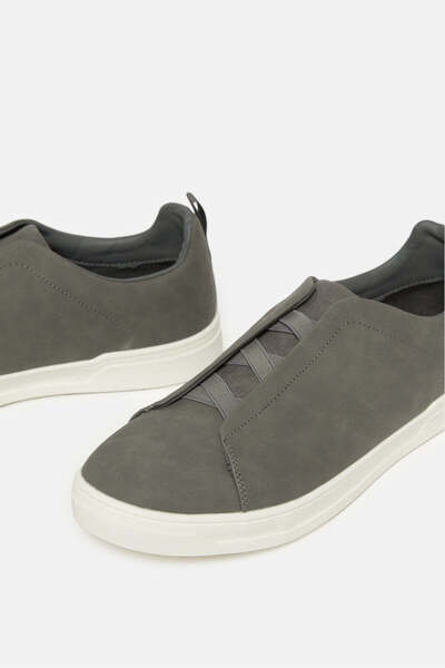 REDTAG Men Grey Plain Sneakers