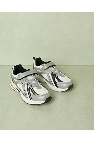 REDTAG Senior Boys Assorted Material Block Trainer