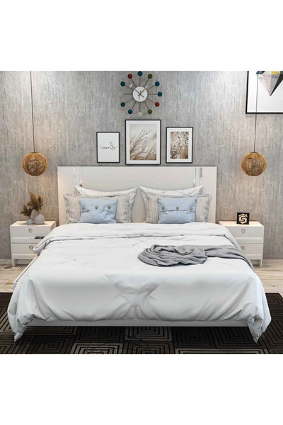 Stylish Home Complete bedroom set with 4-door wardrobe in white - SetBR-01