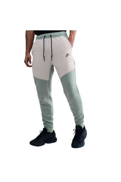 Nike Pantaloni M NK TCH FLC JGGR Barbati