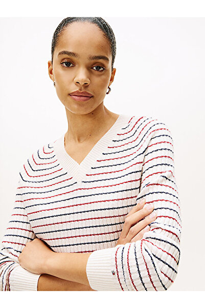 Tommy Hilfiger Cable Knit V-Neck Jumper with Cashmere