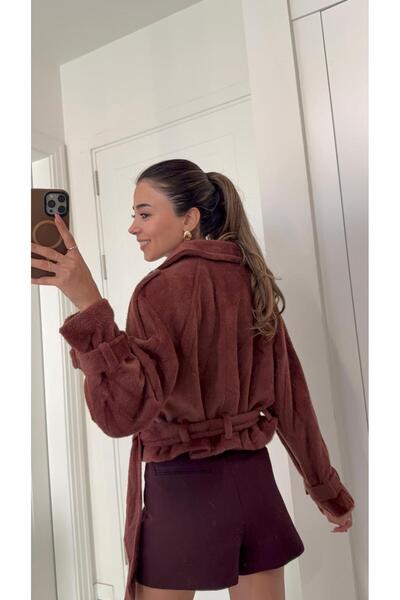 Solie Short Soft Cashmere Jacket with Burgundy Belt Detail