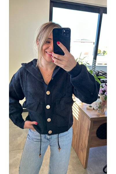 ELİF TARAKÇI BUTİK سترة أنجورا الفاخرة باللون الأسود