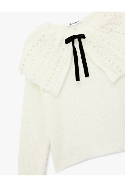 Koton Pulover tricotat cu mânecă lungă B guler tip Peter Pan cu detaliu de mărgele de perle