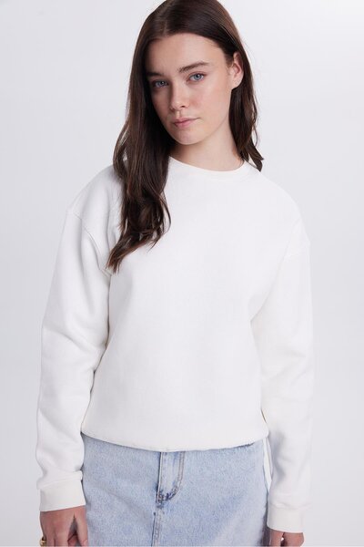 Tudors Women's Oversized wide cut cotton crew neck ecru sweatshirt