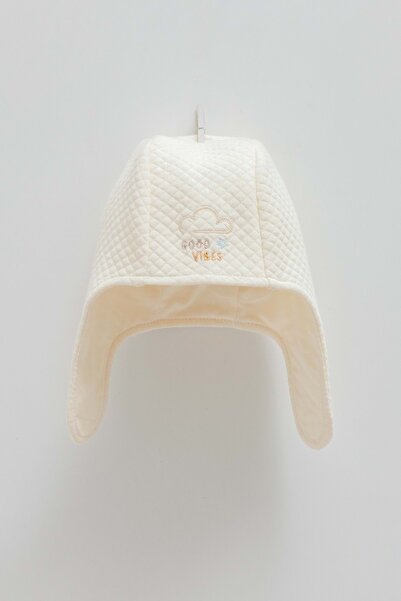 Caramell Good Vibes Baby Hat with Ears Ecru