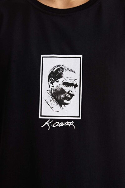 DeFacto Regular Fit Ataturk Printed Short Sleeve T-Shirt G6504Ax25Wn