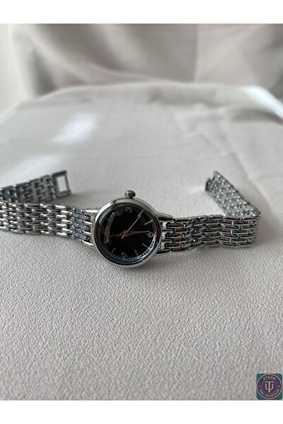 uyguntakıaksesuar ساعة نسائية من الفولاذ الرفيع مع قرص أسود - تصميم أنيق وبسيط