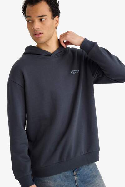 DeFacto Boxy Fit Hooded Back Printed Sweatshirt F2109Ax25Au