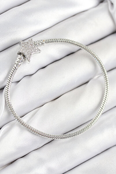 Mustran سوار نسائي من النحاس الأصفر مرصع بحجر الزركون على شكل نجمة باللون الفضي