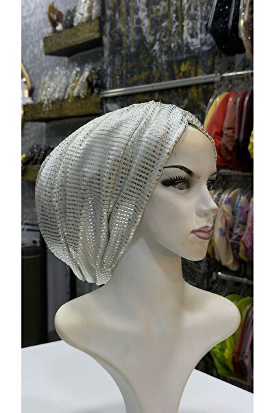 zagreus Kadın krık beyaz kendinden pullu büzgülü salaş bone çok terçih edilin...