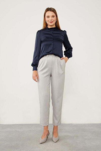 Levidor Gray Linen Fabric Carrot Pants