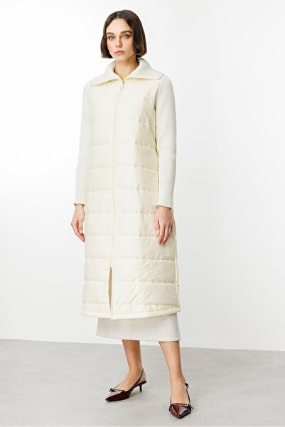 Micca Triko Yaka ve Kol Detaylı Hafif  Kaban