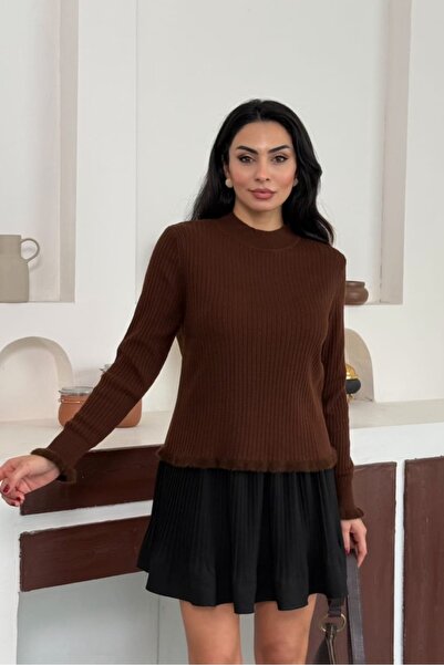 Emel Yıldız Corded Fabric Feather Detailed Sweater