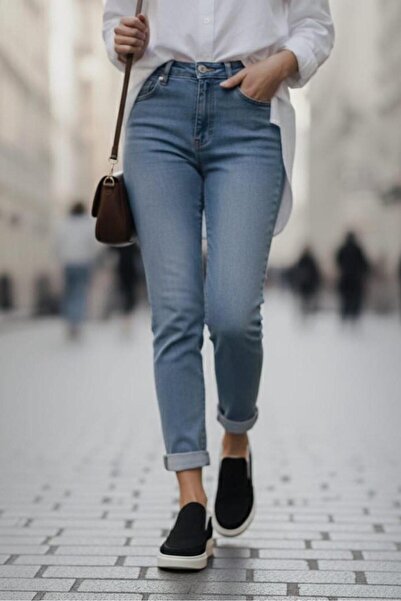 Majensia Half-High Suede Shoes