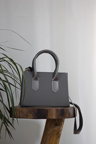 Şık Detay Kadın Gri Renk El ve Omuz Çantası