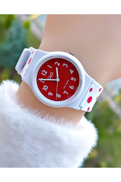Q&Q 10 Atm Waterproof Silicone Strap Polka Dot Teen Girls Wrist Watch