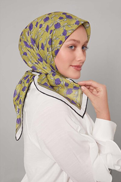 Levidor Μαλακό κασκόλ με σχέδιο εκρού κισσό