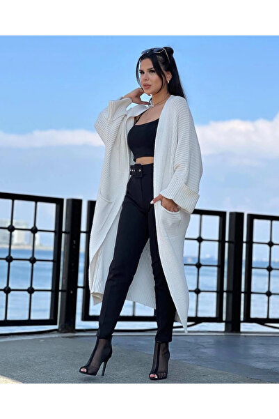 juanbeautyy Batwing Sleeve Long Knit Cardigan White