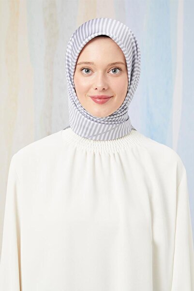 Levidor Gray Striped Twill Digital Scarf