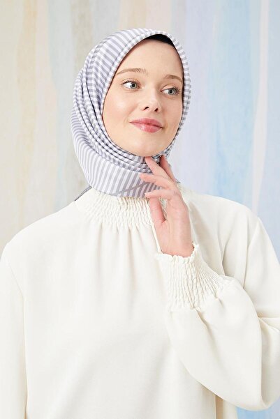 Levidor Gray Striped Twill Digital Scarf