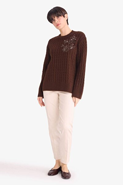 DeFacto Regular Fit Crew Neck Embroidered Knit Sweater G3054Ax25Au