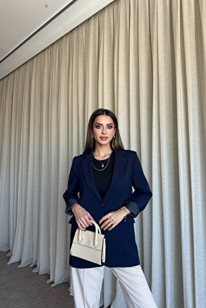 MAT Collection Kadın Lacivert Düğmeli Astarlı Blazer Ceket