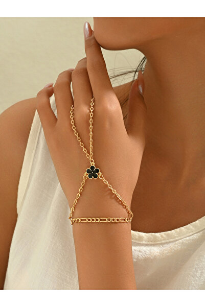 Take Two By Styli سوار يد على شكل زهرة باللون الذهبي