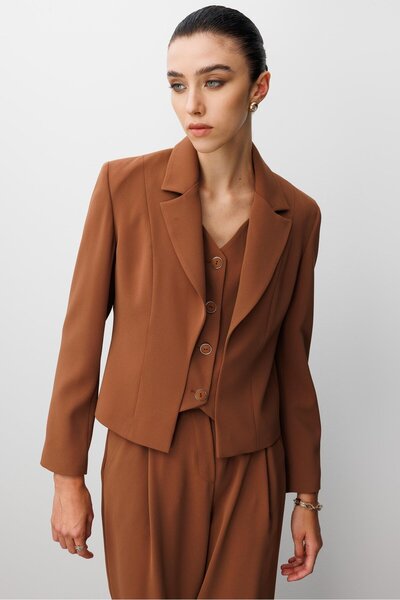 Moda İlgi Modailgi Kırlangıç Yaka Kuptan Kesik Yelek Detaylı Astarlı Kısa Ceket - 40030 Tarçın