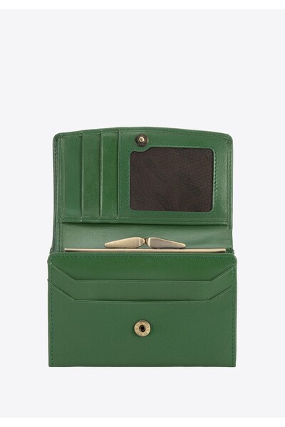 Wittchen Women's Smooth Leather Wallet with Snap Fastener Medium Green Leather