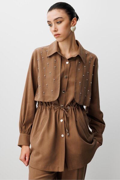 Moda İlgi Modailgi Beli Tünel Bağlama Rüzgarlık Detaylı ve Taşlı Tunik - 40040 Vizon