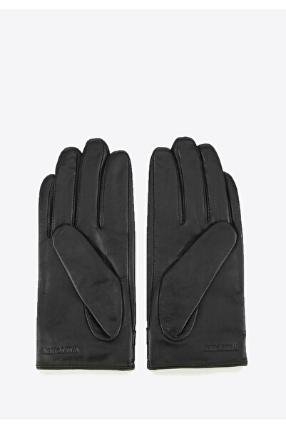 Wittchen Women's Leather Gloves with Rivets, Black, Leather