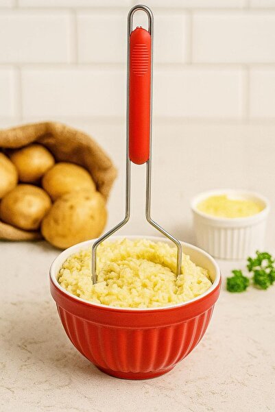 B&D Stainless Steel Potato Masher, Long Handle, Perforated 15 cm