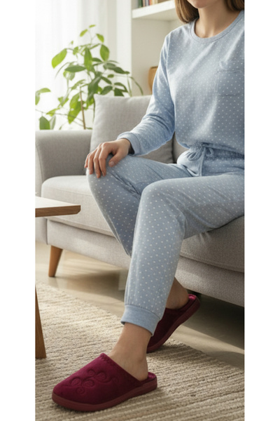 GEZER Towel Winter Home Textile. Women's Winter Home and Guest Slippers