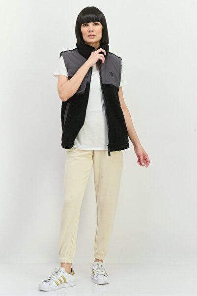 adidas Women Sportswear Fit Outdoor Vest Jacket, Dark Grey