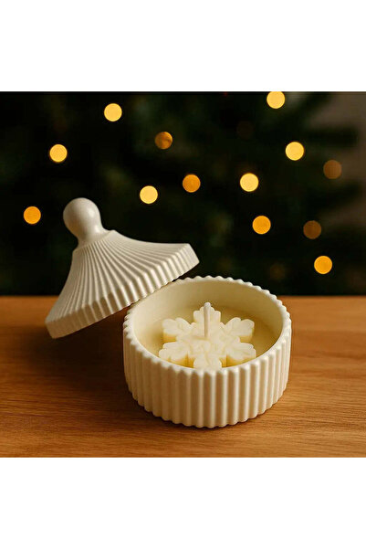 Ziani Christmas candle in textured ceramic container with lid – snowflake, soy wax