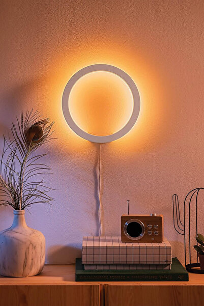 Philips Hue Sana LED Duvar Lambası 16 Milyon Renk Bluetooth & Alexa