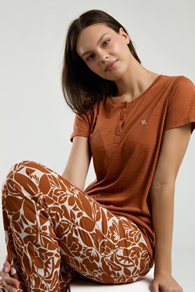 Arnetta Summer Pajama Suit, Button-Down Collar, Short Sleeve, with Pockets and Print