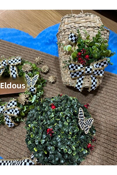 Marrone New Year Special Set with Cinnamon Door Ornament, Doormat, Basket, Socket Frame, Wreath, Tree 100*50 cm