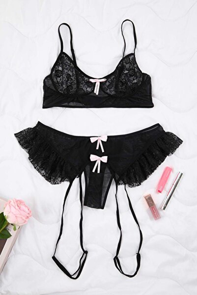 Trendyol Curve Комплект білизни з чорною стрічкою та оборками, без чохла, з мереживом та фентезі TBBAW26DG00009