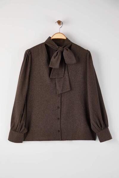 Trendyol Curve Ειδική συλλογή Καφέ Βάση με λεπτομέρεια ύφανσης Μπλούζα μεγάλου μεγέθους TBBAW26AF00037