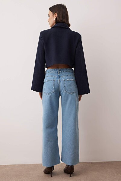 Trendyol Collection Blugi albastru cu talie normală, cu tăieturi la picioare, drepte TWOAW26JE00283