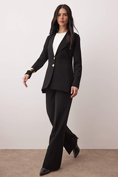 Trendyol Modest Μαύρο χρυσό πλεκτό μπουφάν με λεπτομέρεια με κουμπιά Ζακέτα TCTAW26TH00018